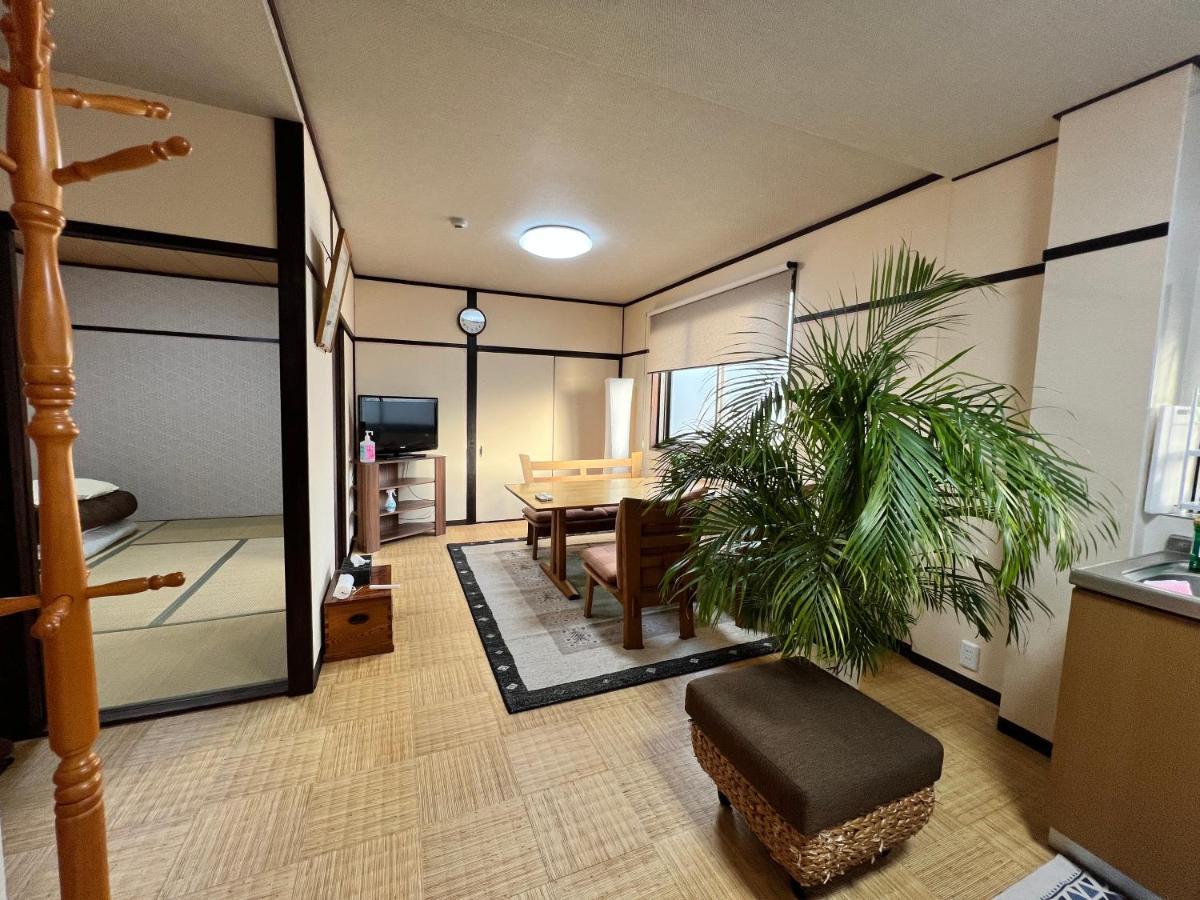Апартаменты Old Modern House In Nara Second Экстерьер фото