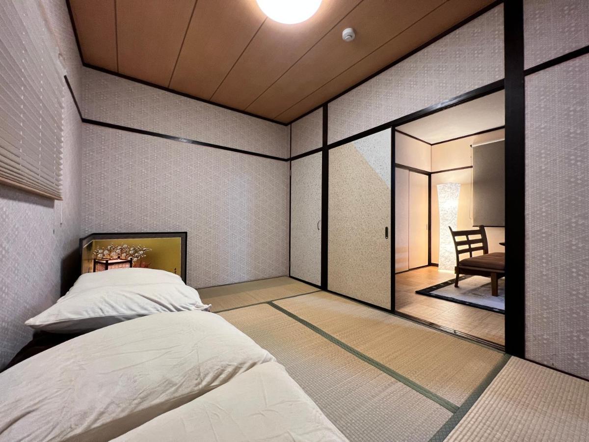 Апартаменты Old Modern House In Nara Second Экстерьер фото